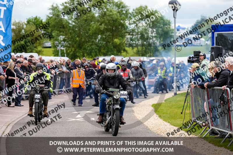 Vintage motorcycle club;eventdigitalimages;no limits trackdays;peter wileman photography;vintage motocycles;vmcc banbury run photographs